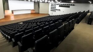 Teatro Beberibe é liberado para eventos