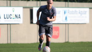 Com volta gradual aos treinos, Victor Rangel deve ficar disponível na próxima semana