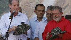 Lula e Ciro se encontram e ensaiam reaproximação, mas sem tratar da eleição de 2022