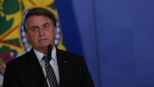 'Não tem aumento de imposto e ponto final', diz Bolsonaro