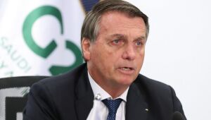 Em entrevista, Bolsonaro ataca STF, Maia e xinga Doria de 'moleque' e 'calcinha apertada'