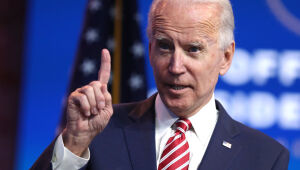 Biden aceita acordo de armas nucleares com a Rússia, mas sinaliza pressão