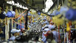 Freio na economia chinesa deve fazer Brasil crescer menos