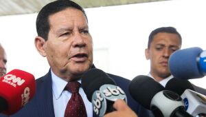 Brasil não tem que ser mendigo, diz Mourão sobre pedido de apoio a Biden