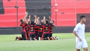 Sport vence o Santos e pula na tabela