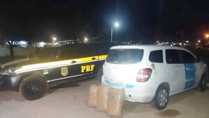 Taxista e passageira são detidos com quase 31 quilos de maconha em Caruaru