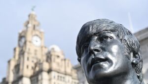 Há 40 anos, assassinato de John Lennon comovia o mundo