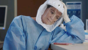 'Grey's Anatomy' é renovada para 18ª temporada com Ellen Pompeo no elenco