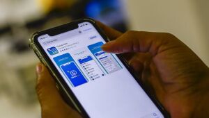 Caixa paga seguro-desemprego em conta poupança social digital