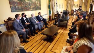 Embaixador da Argentina visita Pernambuco e reforça cooperação mútua com o Estado