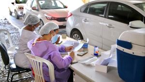 Nos últimos dois meses, Pernambuco perdeu mais de 100 pessoas por semana para a Covid-19