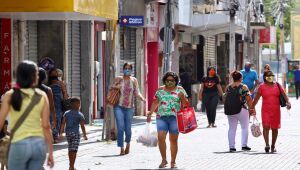 Varejo vê vacinação com expectativa