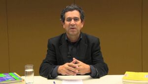 Presidente cometeu suicídio político, diz ex-tucano e ex-bolsonarista em livro