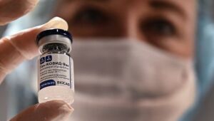 Anvisa inspeciona empresa parceira na produção da Sputnik V