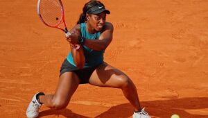 Casos de Covid deixam 47 tenistas em quarentena antes de Australian Open