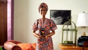 Maya Angelou é homenageada na linha de mulheres inspiradoras da Barbie