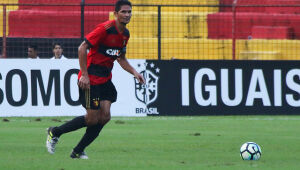 Pai do ex-jogador Durval morre de Covid-19