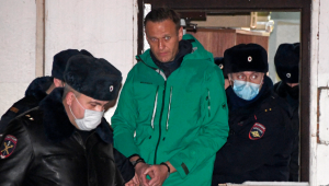 Governo russo reage após sucesso de audiência de investigação de Navalny