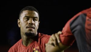 Sport perto de estender empréstimo de Júnior Tavares