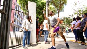 Enem registra 55,3% de abstenção no segundo dia de provas e bate recorde de faltas