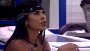 Pai da filha de Pocah acusa cantora de proibi-lo de ver a menina e afirma estar indignado