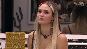 Sarah avalia comportamento de Projota: 'Vai sair porque está cavando a cova dele'