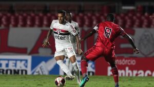 Na estreia de Crespo, São Paulo empata com Botafogo/SP no Morumbi