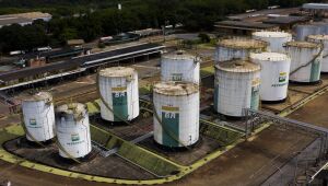 Analistas esperam que troca na Petrobras afete ações de outras estatais