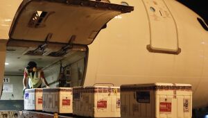 Pernambuco recebe 48 mil novas doses da vacina CoronaVac/Butantan