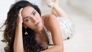 Claudia Ohana lembra bastidores da novela 'Vamp', que estreia no Globoplay
