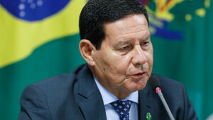 Mourão diz que foi "oportuna" a "intervenção" do STF sobre emendas do orçamento secreto