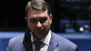 Erro de Promotoria que garantiu foro a Flávio Bolsonaro ficou livre de punição