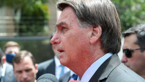 Bolsonaro volta a criticar lockdown em dia com recorde de mortes por Covid-19: 1.910