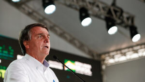 Bolsonaro volta a criticar isolamento social: 'Chega de frescura e mimimi! Vão chorar até quando?'