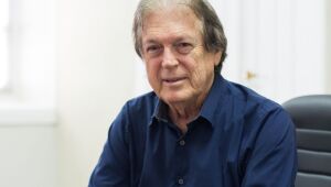 Luciano Bivar: União Brasil tem dois nomes novos para corrida pelo Planalto