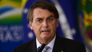 Bolsonaro comete dois erros em afirmações sobre novo toque de recolher na Argentina
