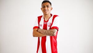 De volta ao Náutico, Luiz Henrique lamenta poucas oportunidades em Portugal