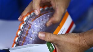 Conmebol receberá 50 mil doses da Coronavac e quer imunizar jogadores