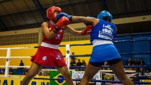 Aulão de muay thai gratuito para mulheres ocorre nesta quarta-feira, em Jaboatão