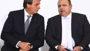 Inauguração por Bolsonaro de obra inacabada no AM vira ato em desagravo a Pazuello, alvo da CPI