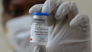 Anvisa aprova teste em humanos com vacina Covaxin no Brasil