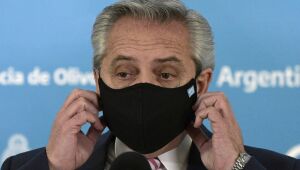 Fernández anuncia reforma ministerial na Argentina para abafar crise política