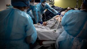 Covid-19: Brasil tem 13,4 milhões de casos acumulados e 353,1 mil mortes