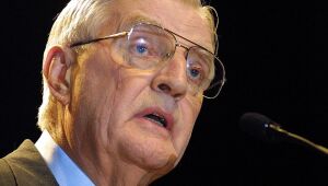 Morre ex-vice-presidente dos EUA Walter Mondale aos 93 anos