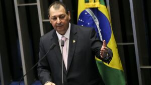 Omar Aziz, Randolfe Rodrigues e Renan vão comandar CPI da Pandemia