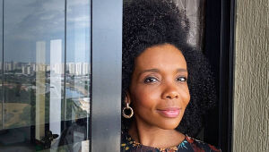 'Gente tóxica', afirma Thelma Assis sobre novos ataques racistas
