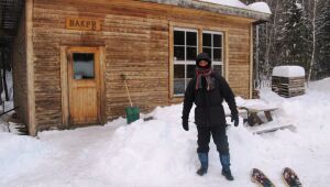 Pra quando a pandemia passar: Que tal curtir uma casa na montanha no Canadá?
