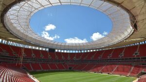 Mané Garrincha terá novo gramado para confronto entre Brasil e Peru pelas Eliminatórias