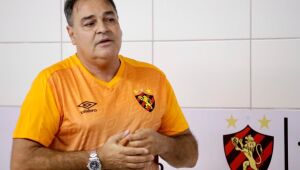 Sport anuncia encerramento de contrato de Nei Pandolfo