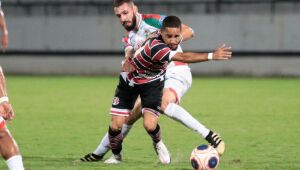 Em jogo sonolento, Santa e Salgueiro ficam no 0x0, no Arruda
